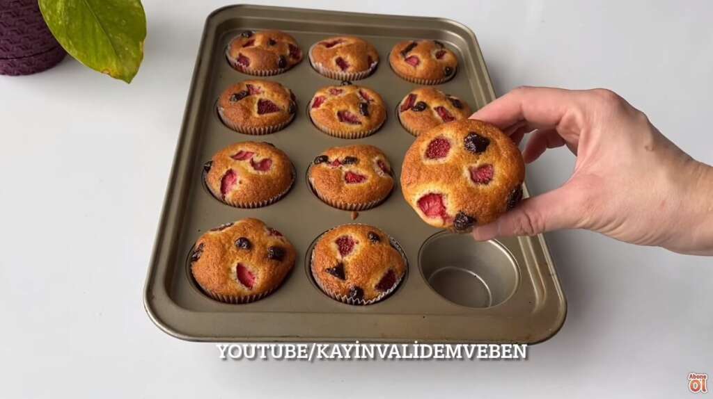 meyveli muffin yapımı