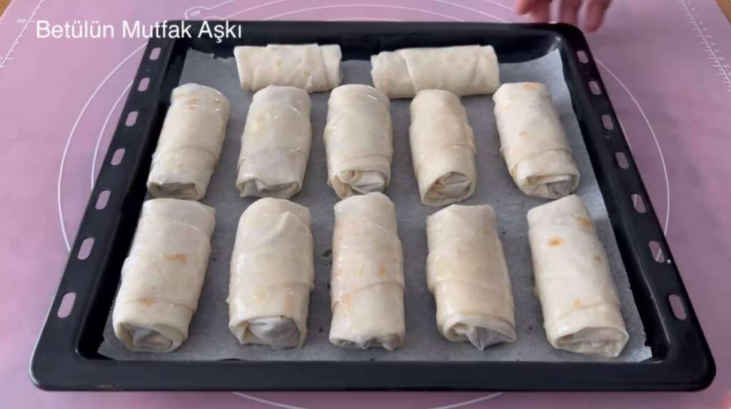 tatlı börek yapımı