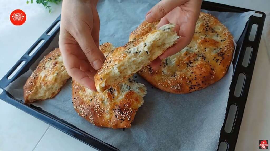 kahvaltılık peynirli çörek