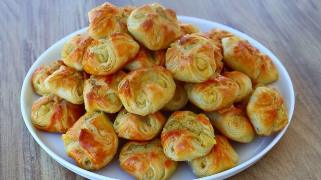 el açması patatesli bohça börek tarifi