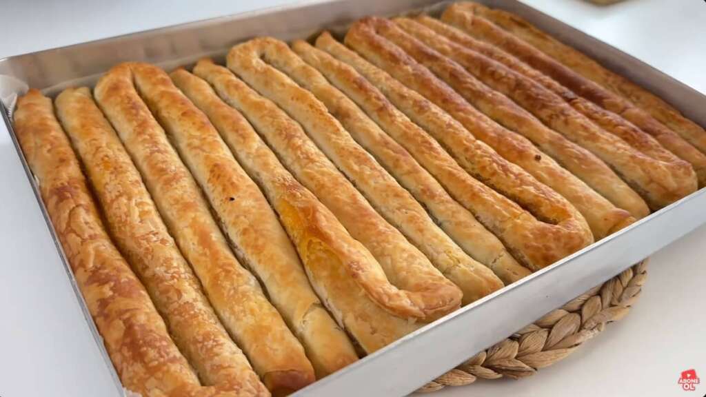 el açması patlıcanlı börek tarifi