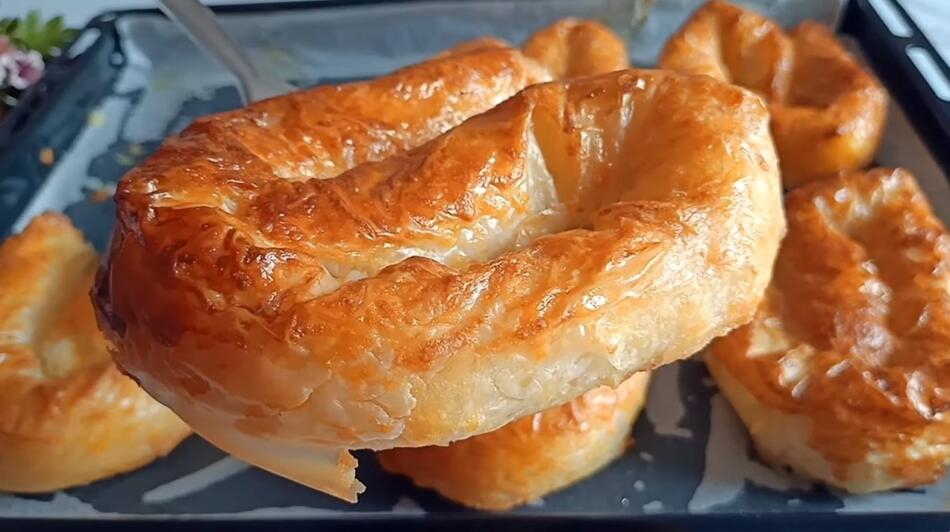 hazır baklava yufkasından peynirli çıtır börek tarifi