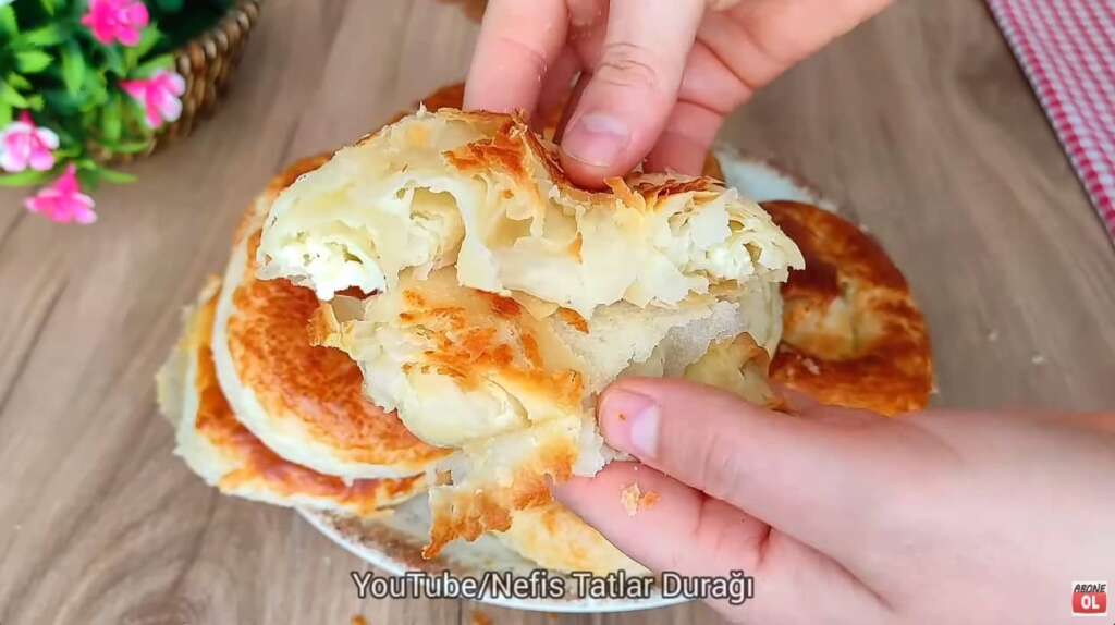 tel tel ayrılan çıtır börek