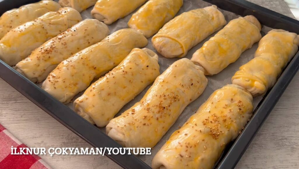 mayalı el açması patatesli börek