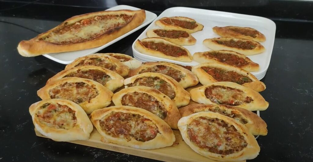 kıymalı mini pide tarifi